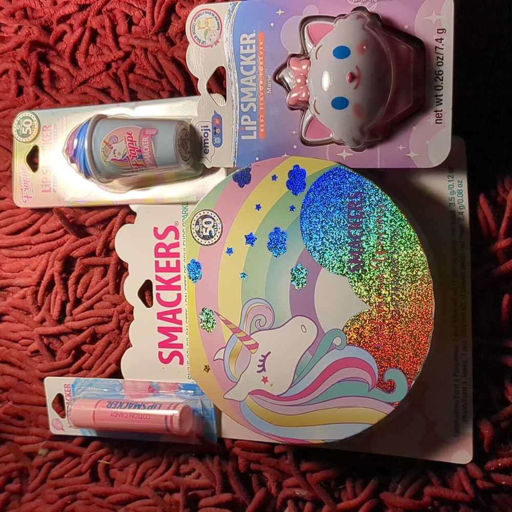 Lip Smackers - "BELIEVE IN UNICORNS" palette & (3) lip balms